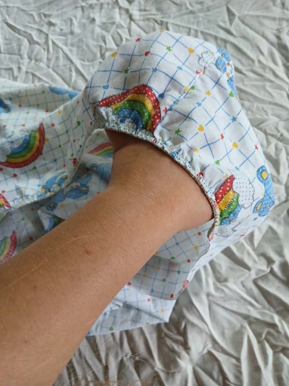 1980 baby dreams rainbow bears crib sheet